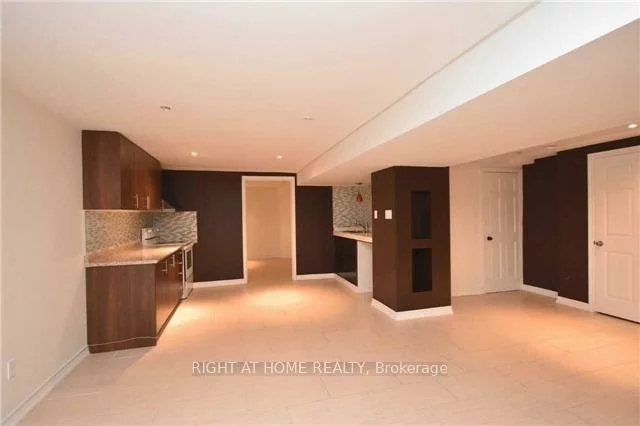 1466, Bayshire, 1009 - JC Joshua Creek, Oakville
