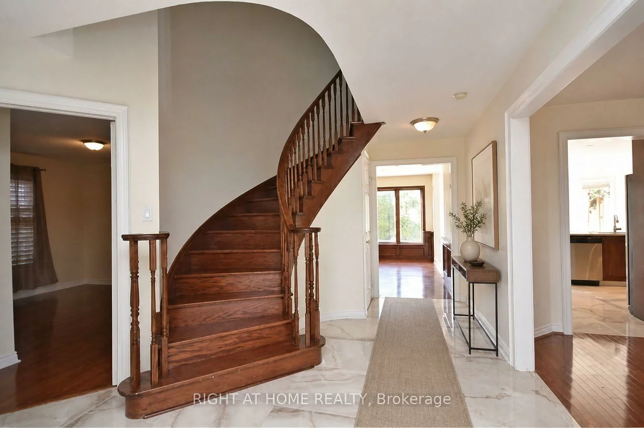 1466, Bayshire, 1009 - JC Joshua Creek, Oakville