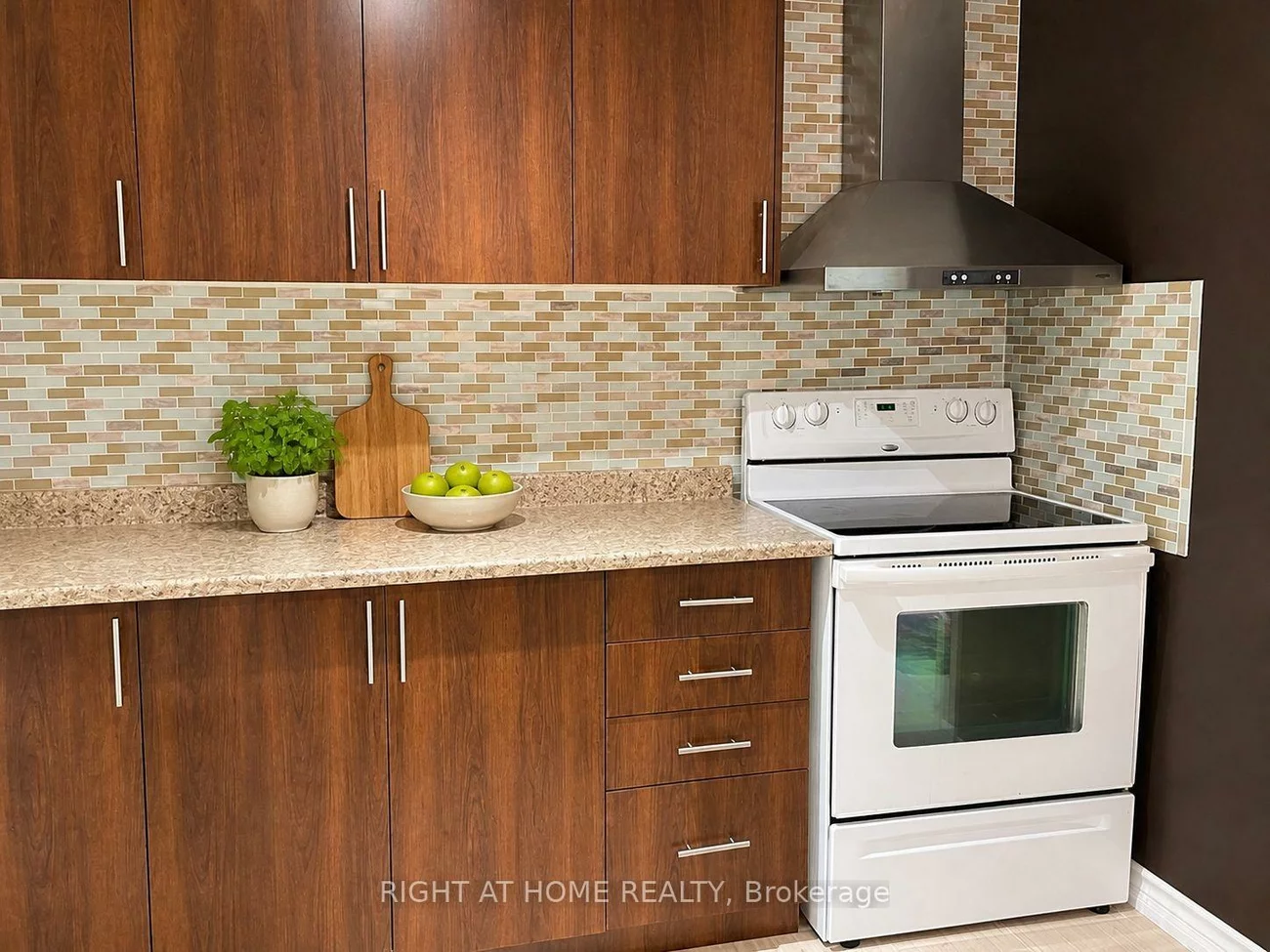 1466, Bayshire, 1009 - JC Joshua Creek, Oakville