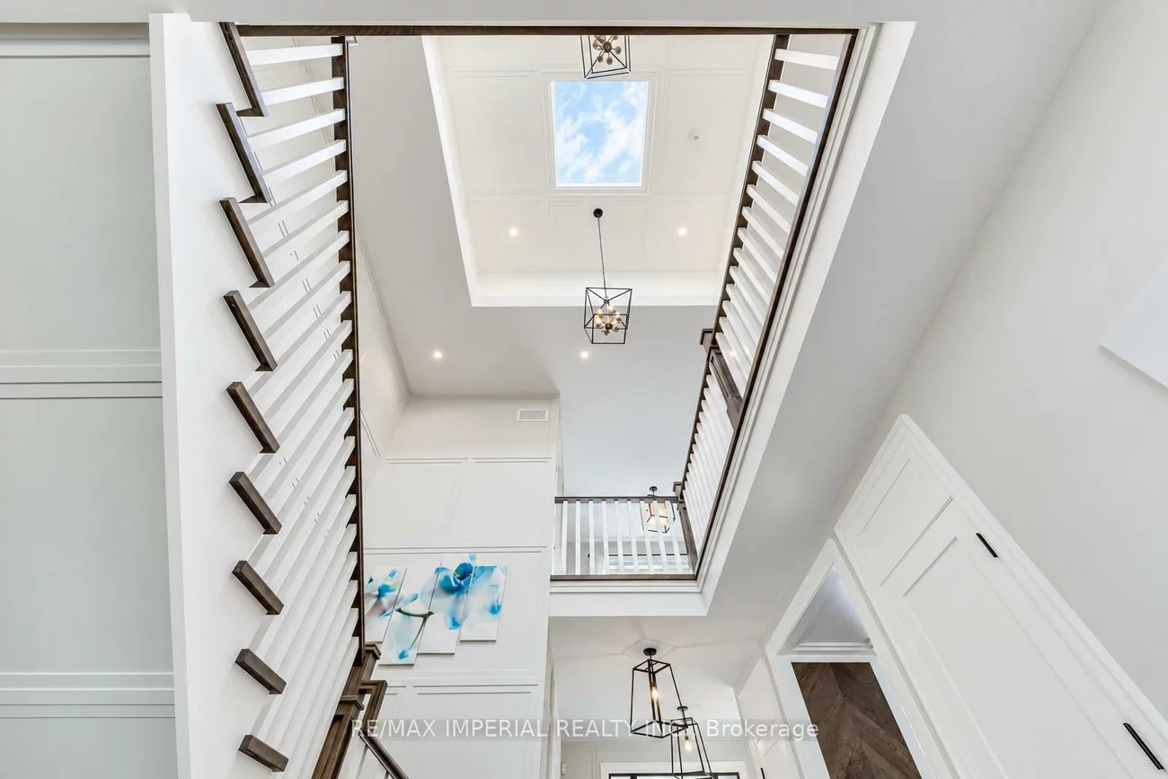 1517, Duncan, 1011 - MO Morrison, Oakville