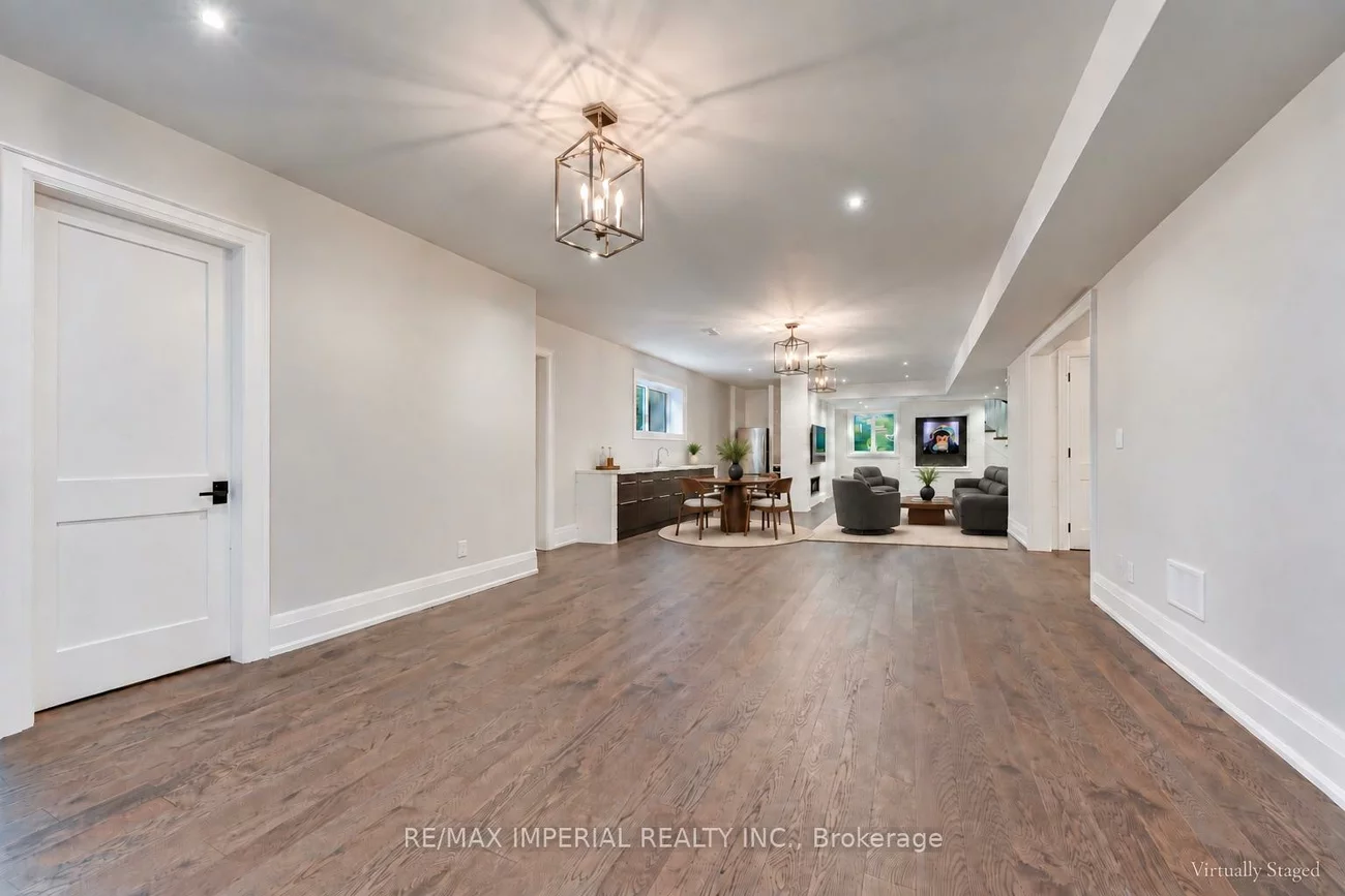 1517, Duncan, 1011 - MO Morrison, Oakville
