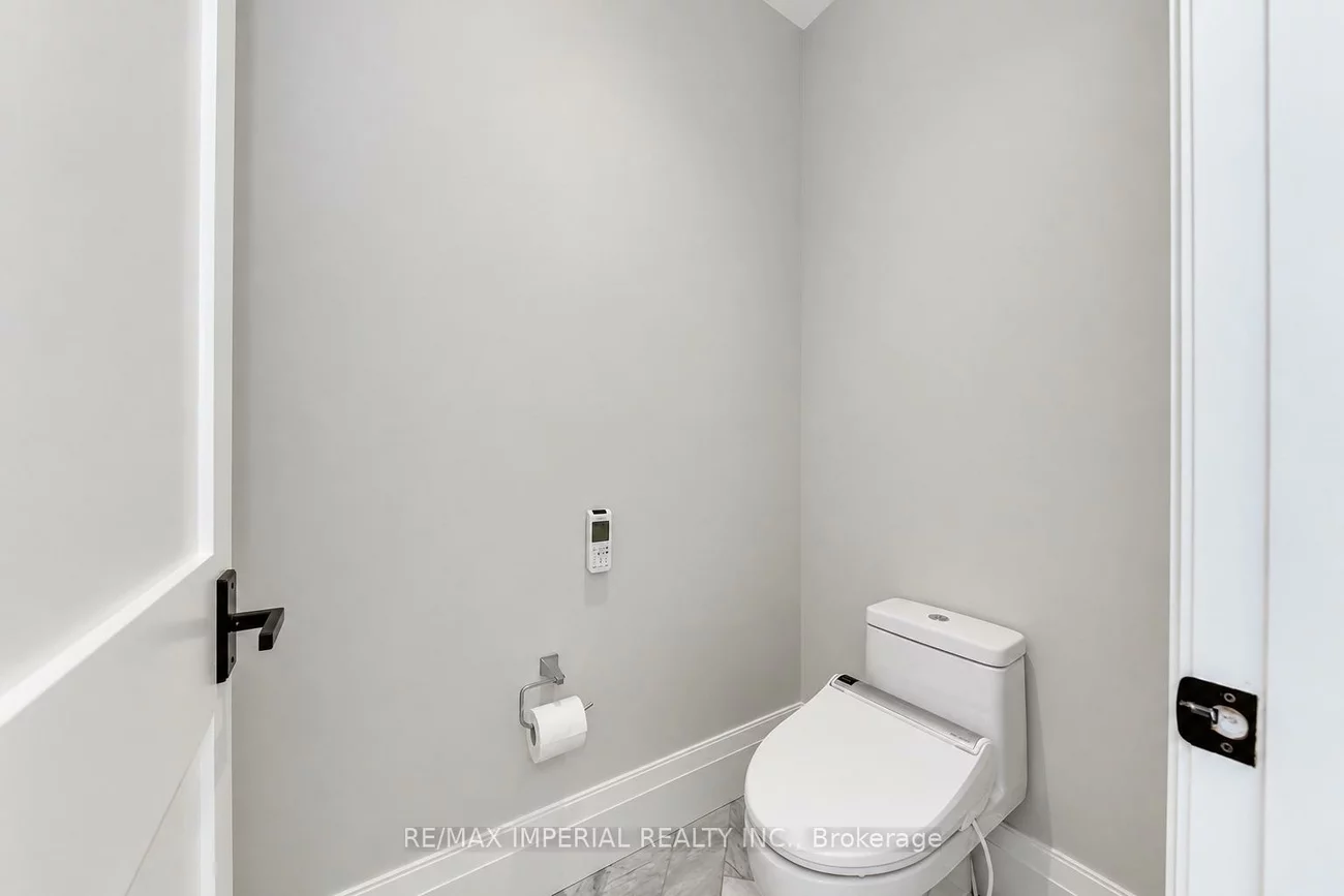 1517, Duncan, 1011 - MO Morrison, Oakville