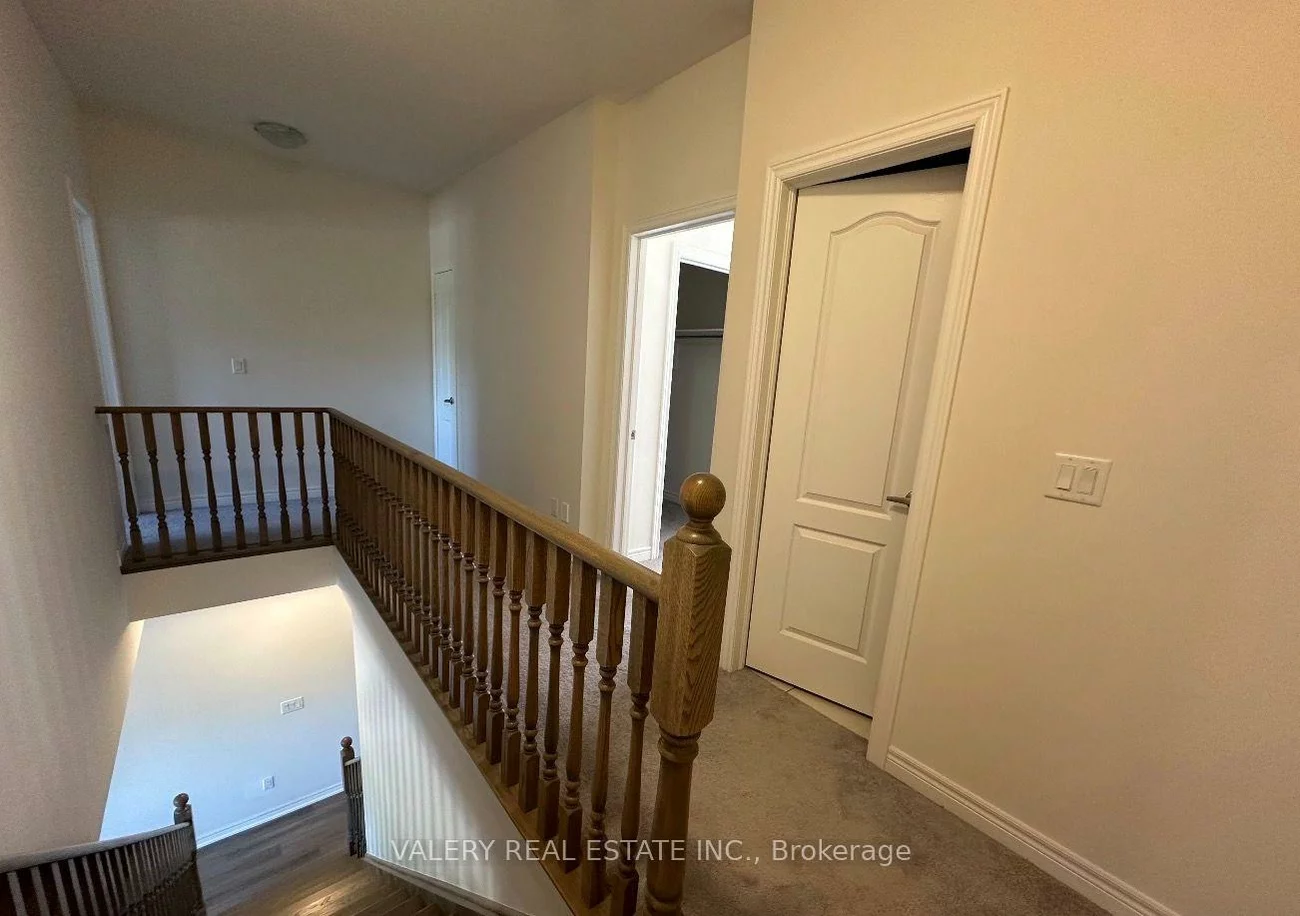 517, Dundas, 1010 - JM Joshua Meadows, Oakville