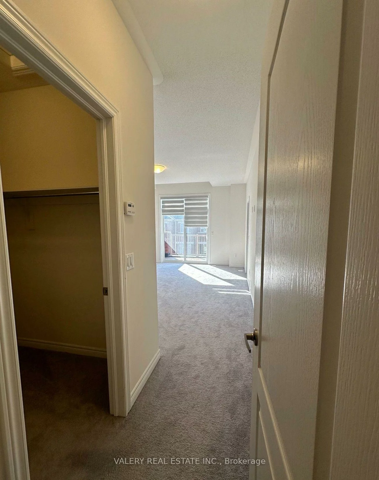 517, Dundas, 1010 - JM Joshua Meadows, Oakville