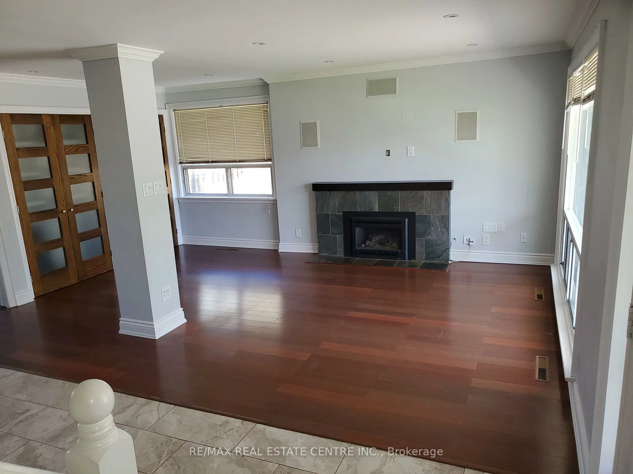 1077, Selby, 1020 - WO West, Oakville