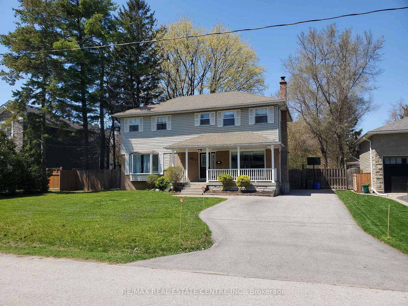 1077, Selby, 1020 - WO West, Oakville
