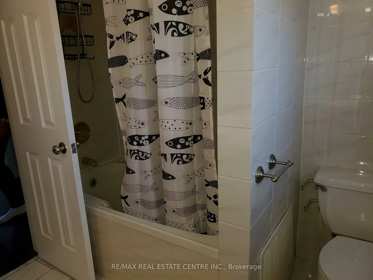 1077, Selby, 1020 - WO West, Oakville