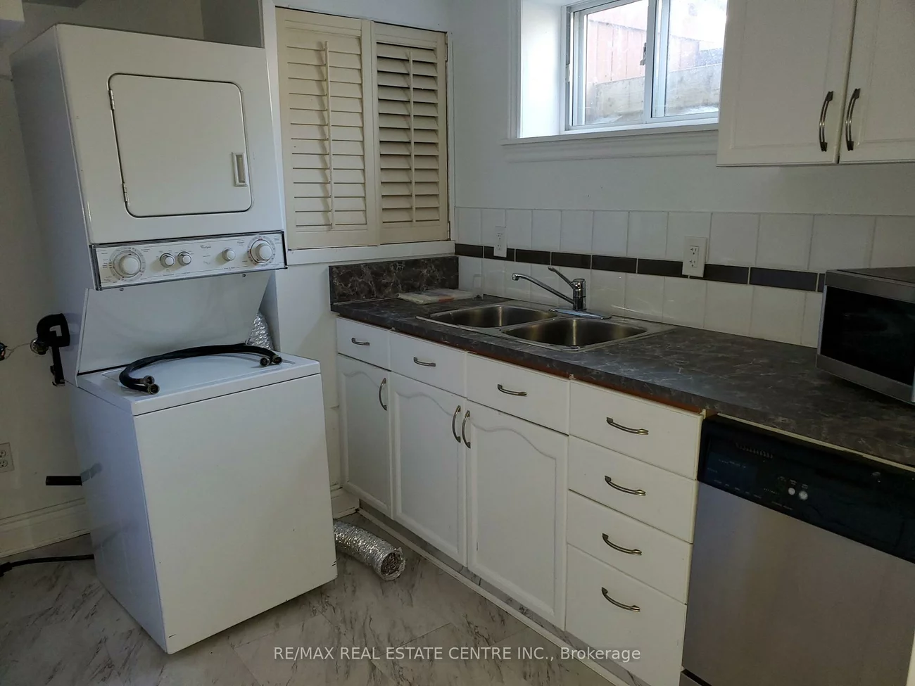 1077, Selby, 1020 - WO West, Oakville