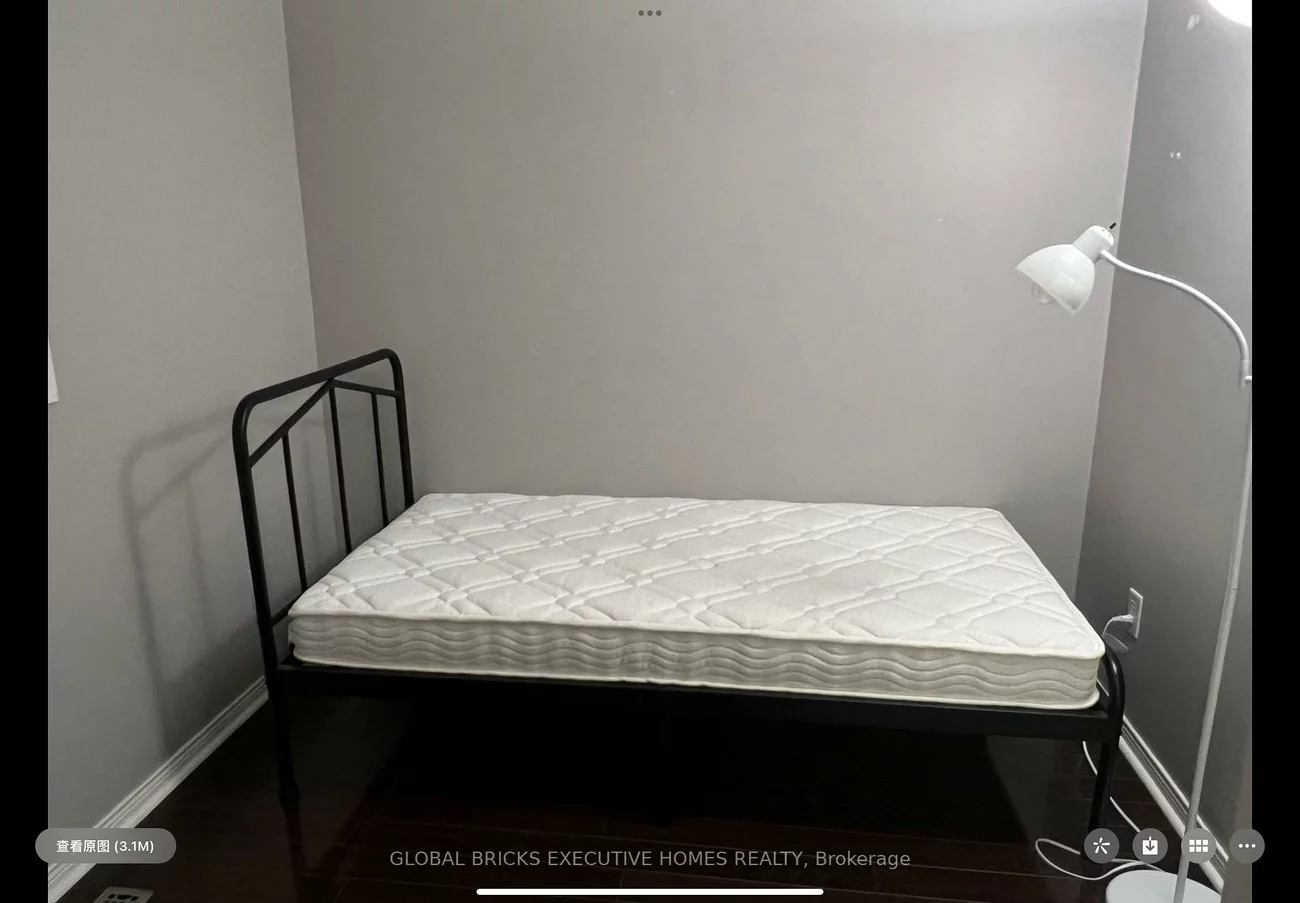 5, Onslow, 1003 - CP College Park, Oakville
