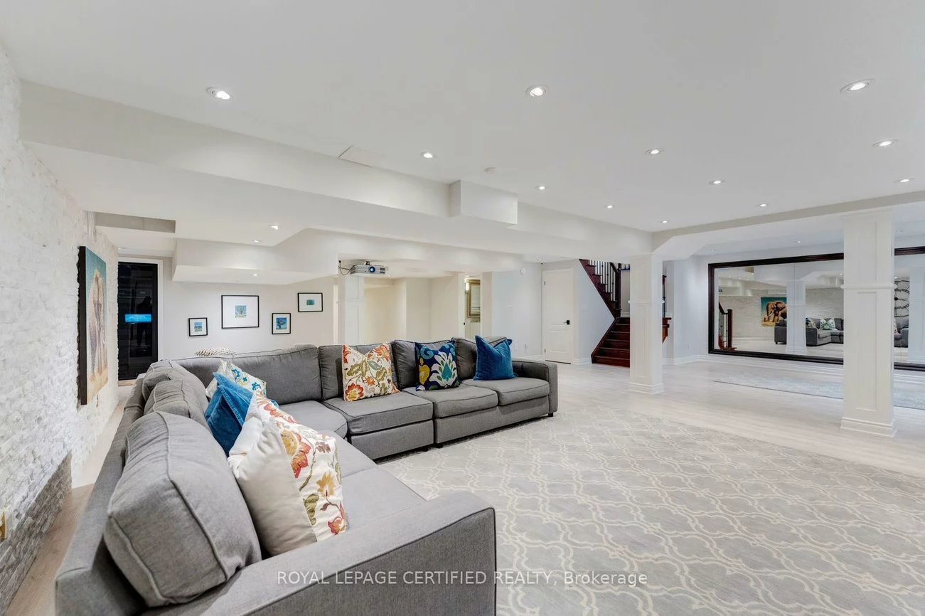 2479, Bon Echo, 1009 - JC Joshua Creek, Oakville