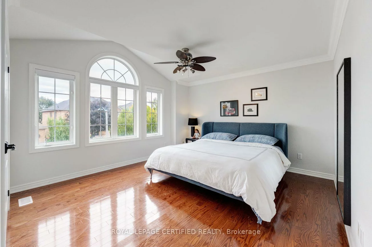 2479, Bon Echo, 1009 - JC Joshua Creek, Oakville