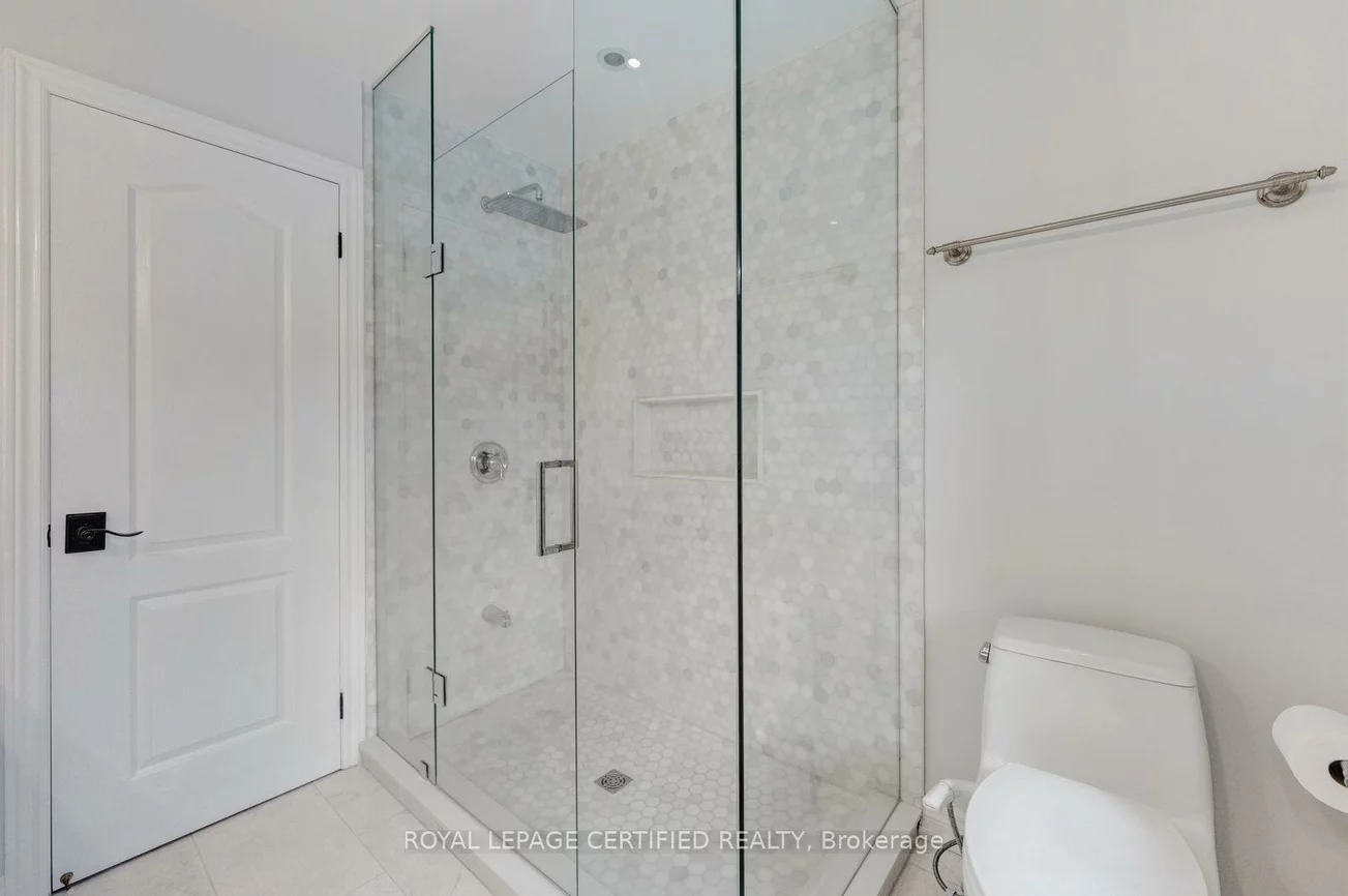 2479, Bon Echo, 1009 - JC Joshua Creek, Oakville