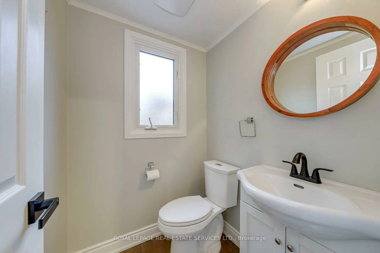 2100, Galena, 1018 - WC Wedgewood Creek, Oakville