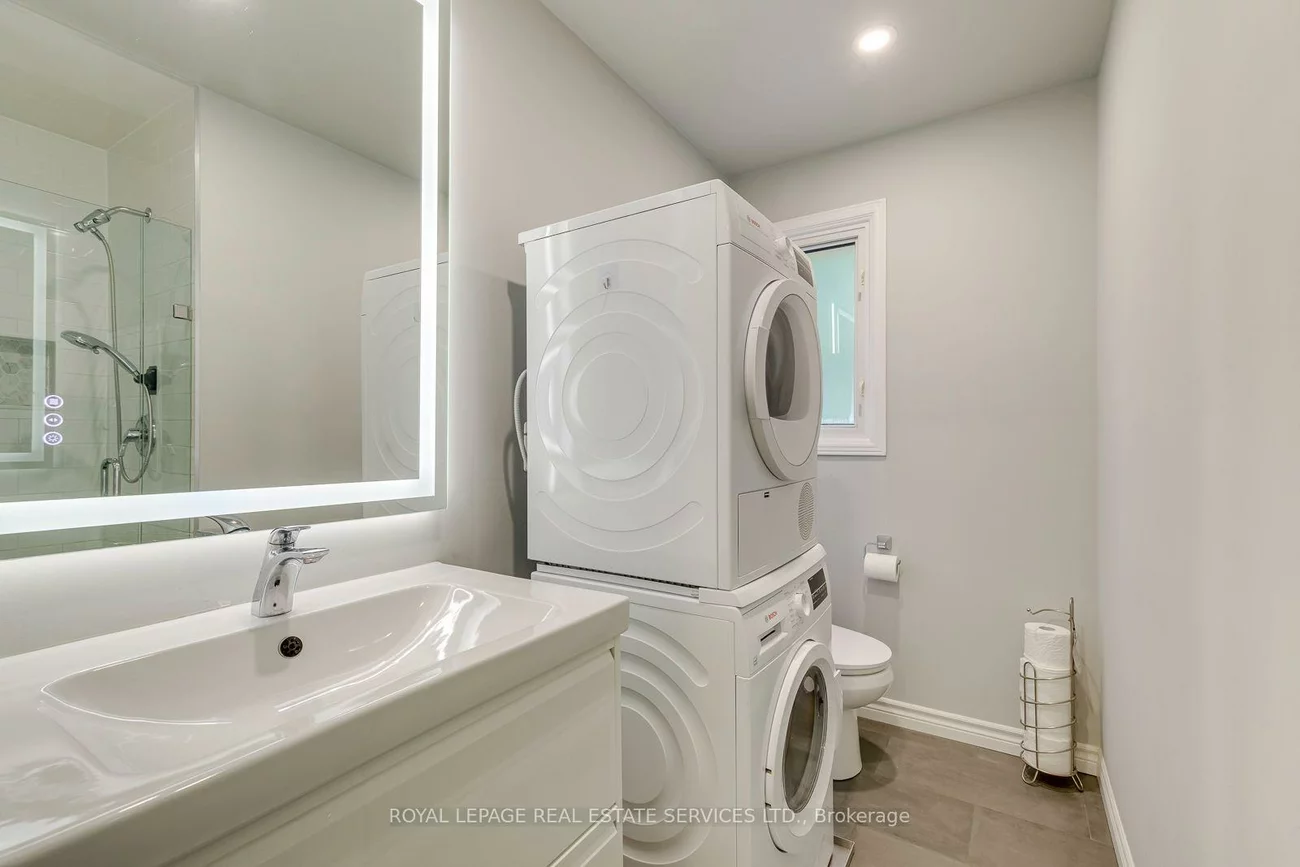 2100, Galena, 1018 - WC Wedgewood Creek, Oakville
