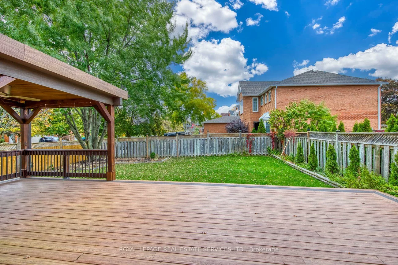 2100, Galena, 1018 - WC Wedgewood Creek, Oakville