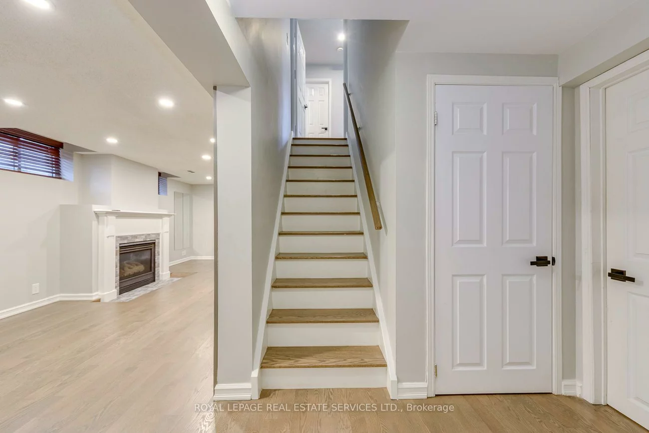 2100, Galena, 1018 - WC Wedgewood Creek, Oakville