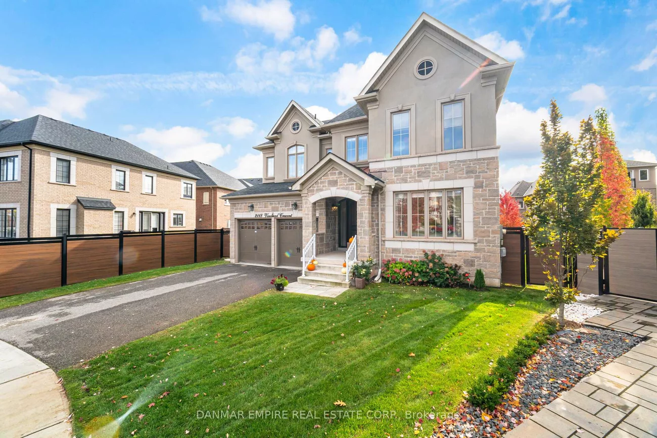 2118, Vineland, 1015 - RO River Oaks, Oakville