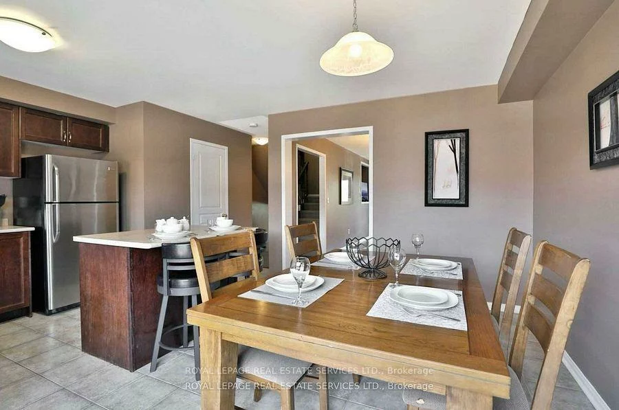 2186, Fiddlers, 1019 - WM Westmount, Oakville