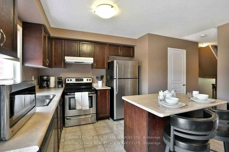 2186, Fiddlers, 1019 - WM Westmount, Oakville