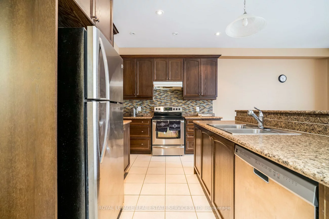 511, Sixteen Mile, 1008 - GO Glenorchy, Oakville