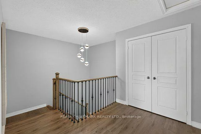 3034, Eighth, 1010 - JM Joshua Meadows, Oakville
