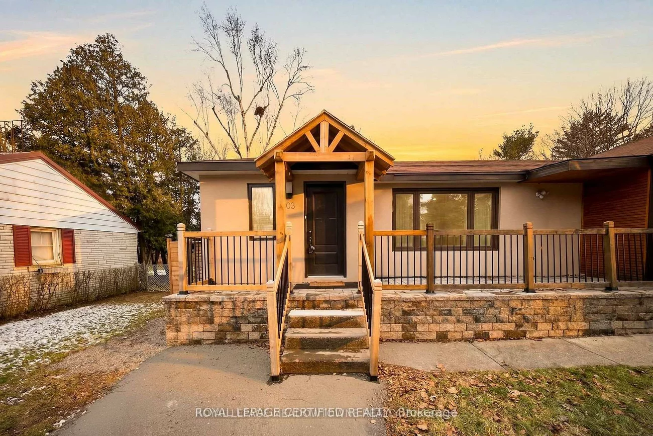 208, Glen Oak, 1020 - WO West, Oakville