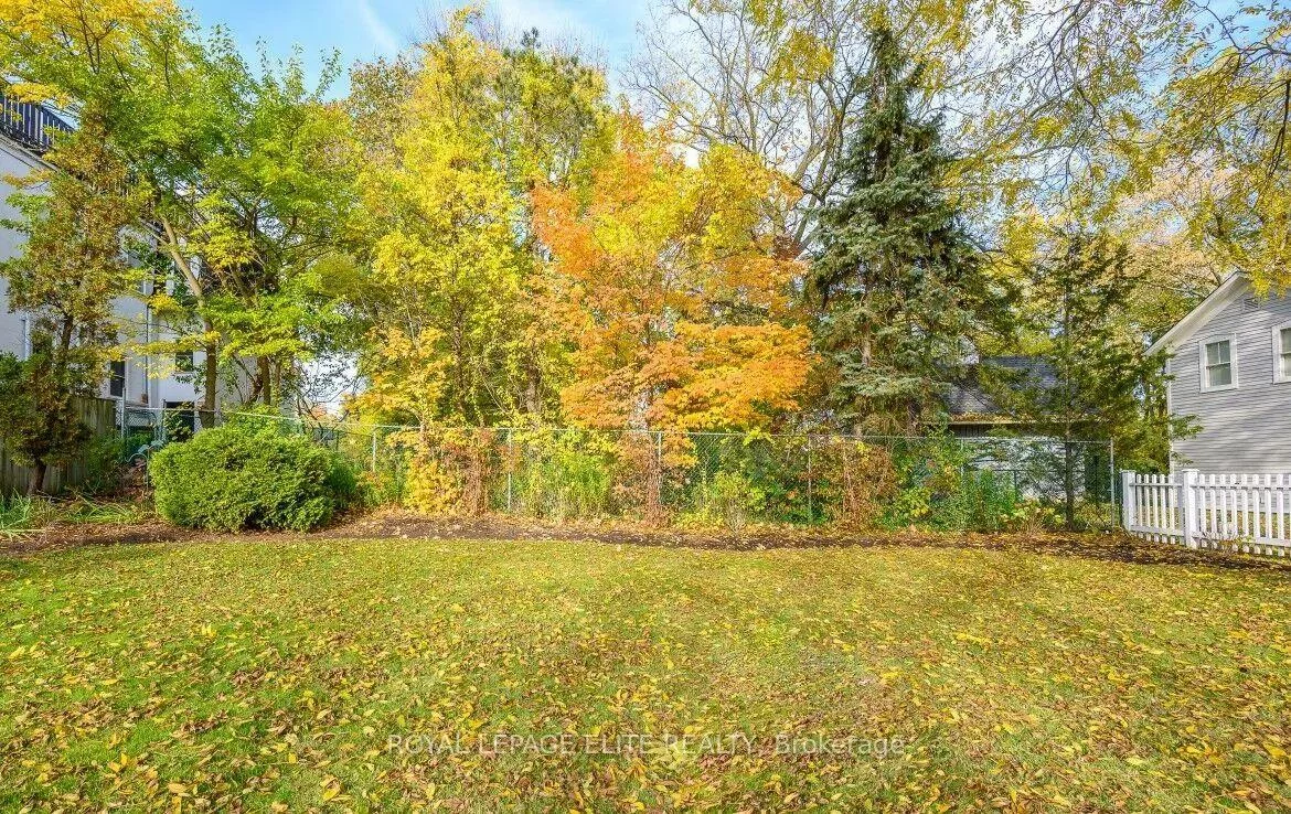 331, Trafalgar, 1013 - OO Old Oakville, Oakville