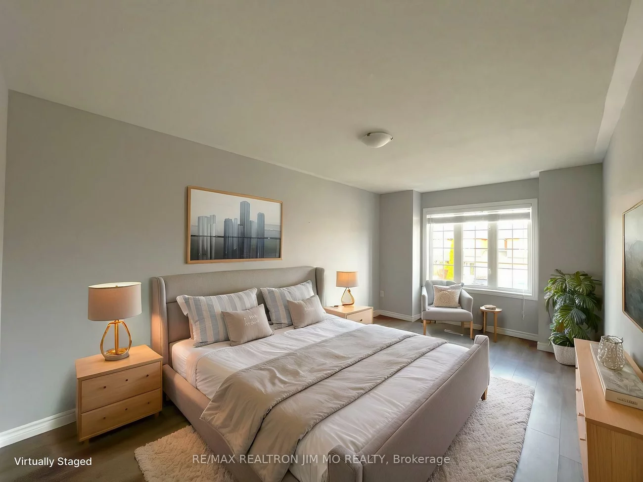 2272, Hummingbird, 1022 - WT West Oak Trails, Oakville