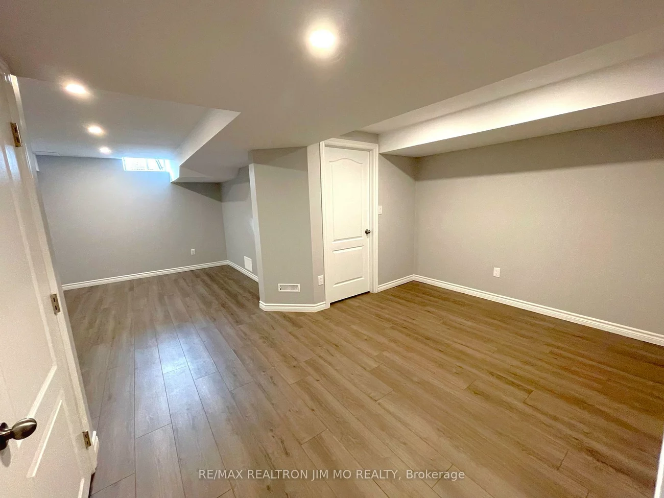2272, Hummingbird, 1022 - WT West Oak Trails, Oakville