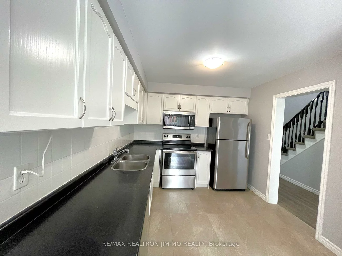2272, Hummingbird, 1022 - WT West Oak Trails, Oakville