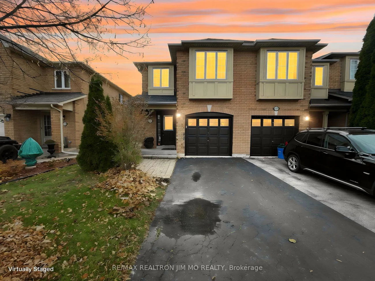 2272, Hummingbird, 1022 - WT West Oak Trails, Oakville