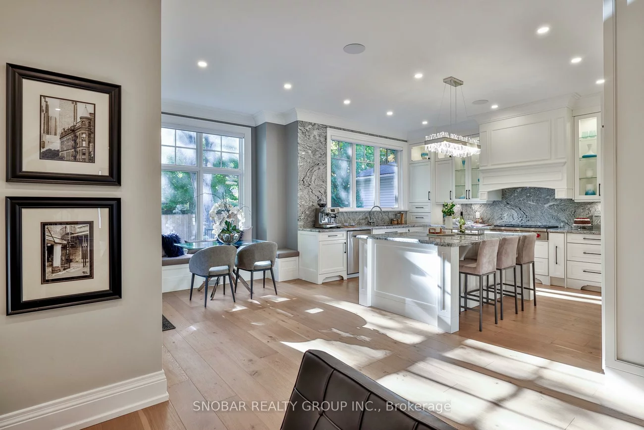 468, Winston, 1020 - WO West, Oakville
