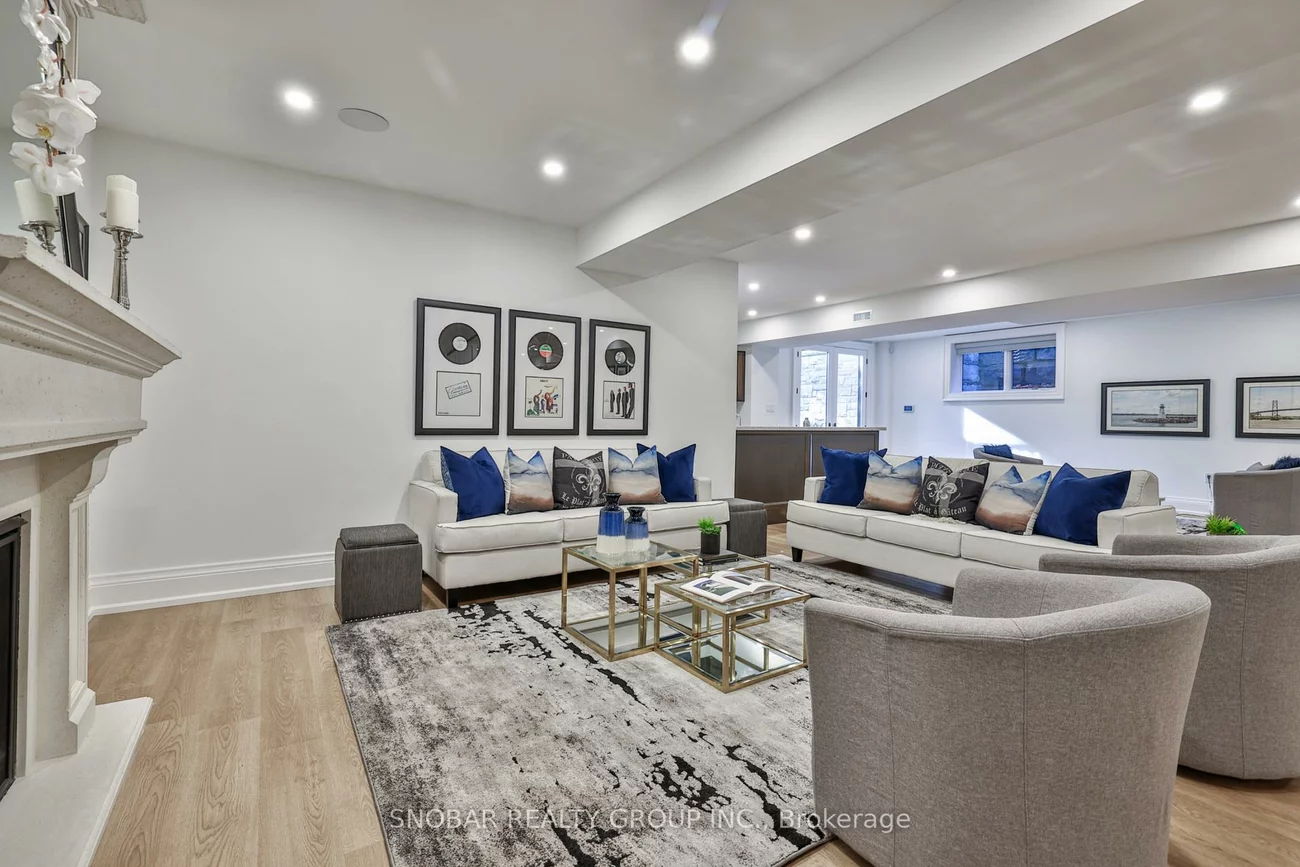 468, Winston, 1020 - WO West, Oakville