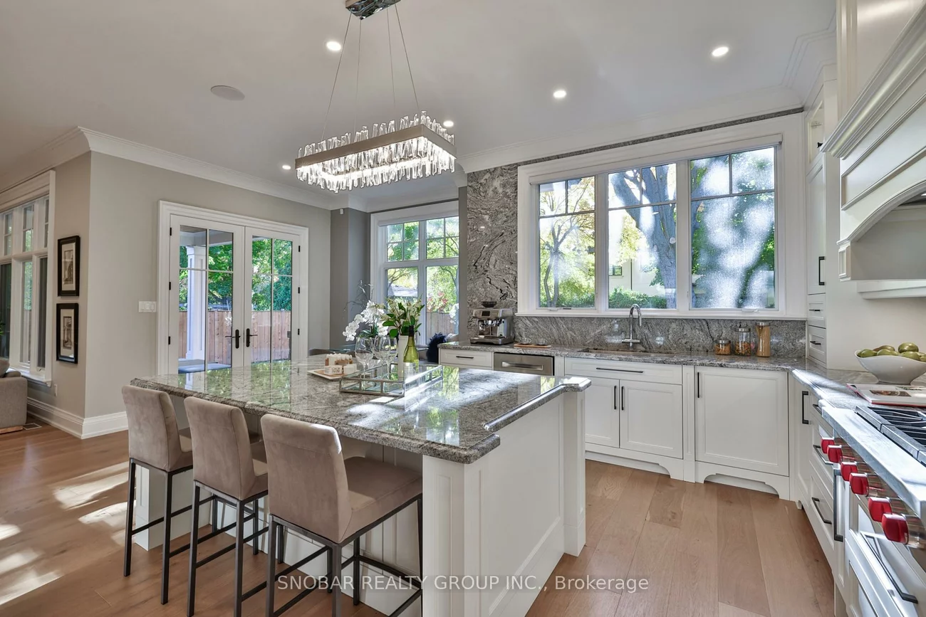 468, Winston, 1020 - WO West, Oakville
