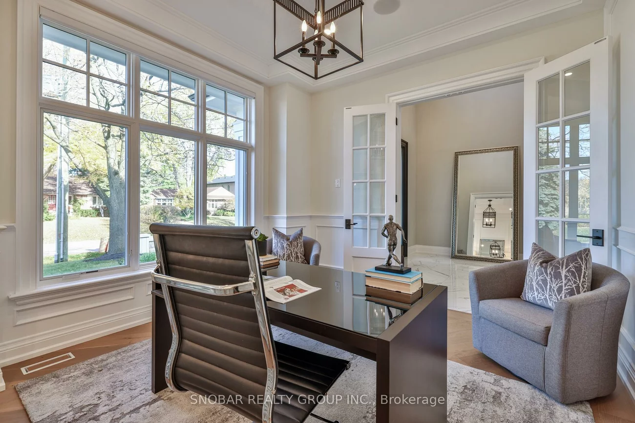 468, Winston, 1020 - WO West, Oakville