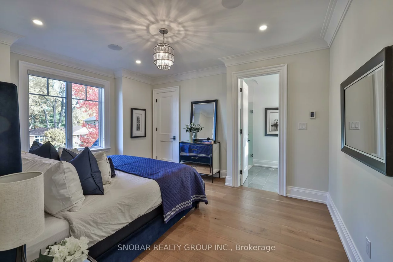 468, Winston, 1020 - WO West, Oakville