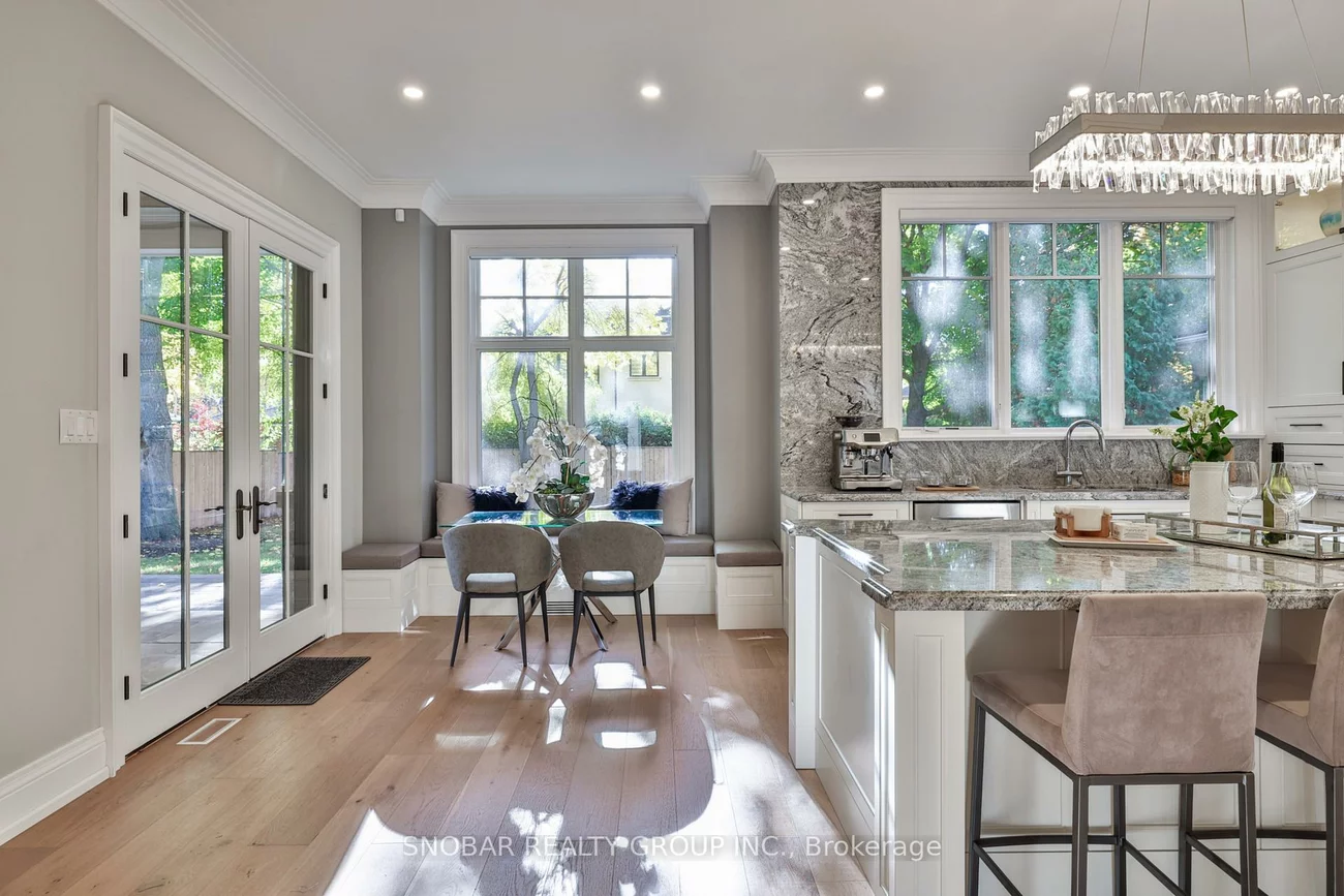 468, Winston, 1020 - WO West, Oakville