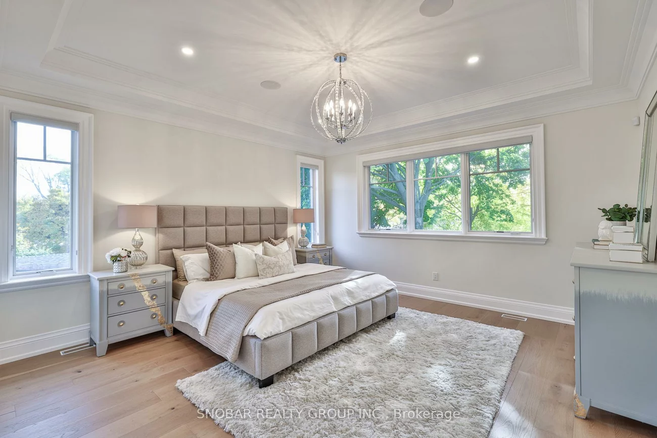 468, Winston, 1020 - WO West, Oakville