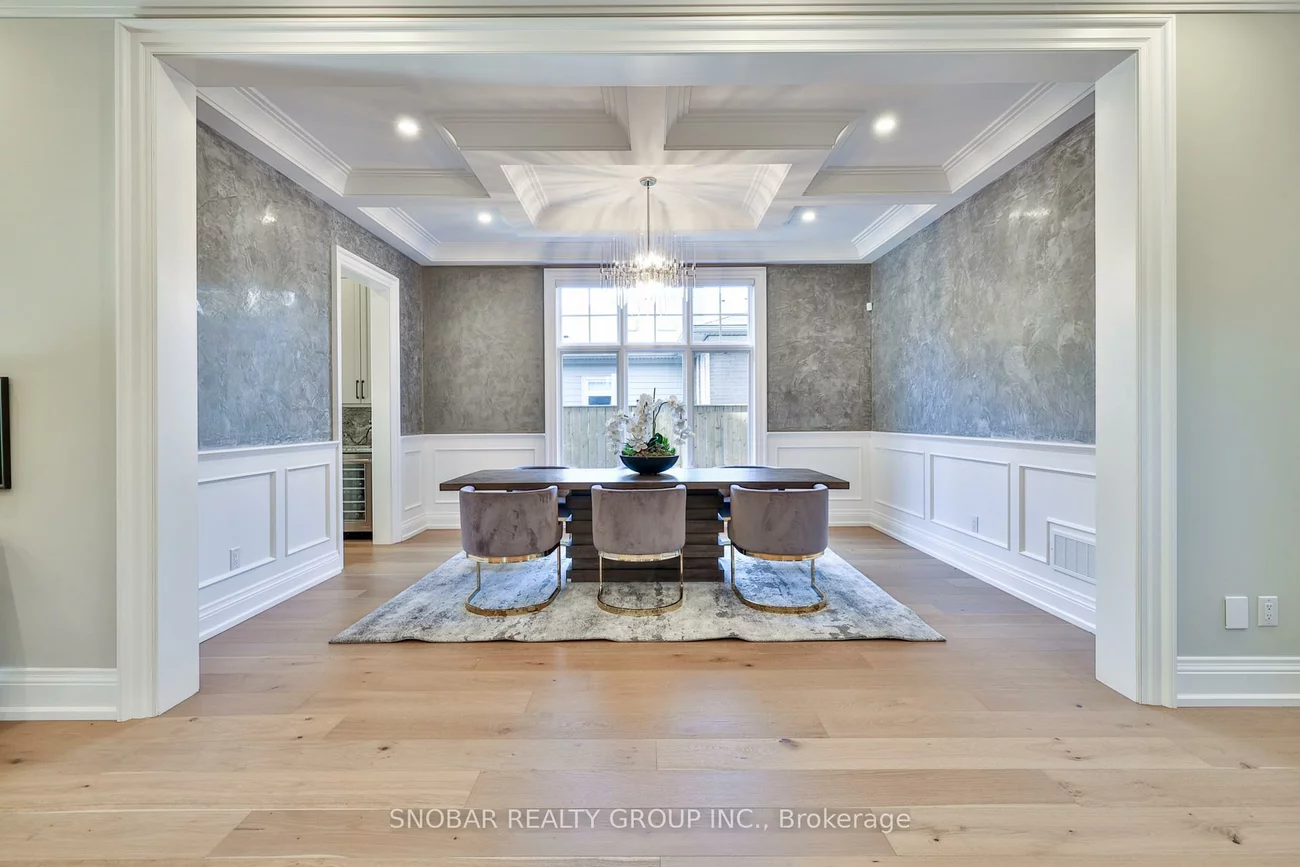 468, Winston, 1020 - WO West, Oakville