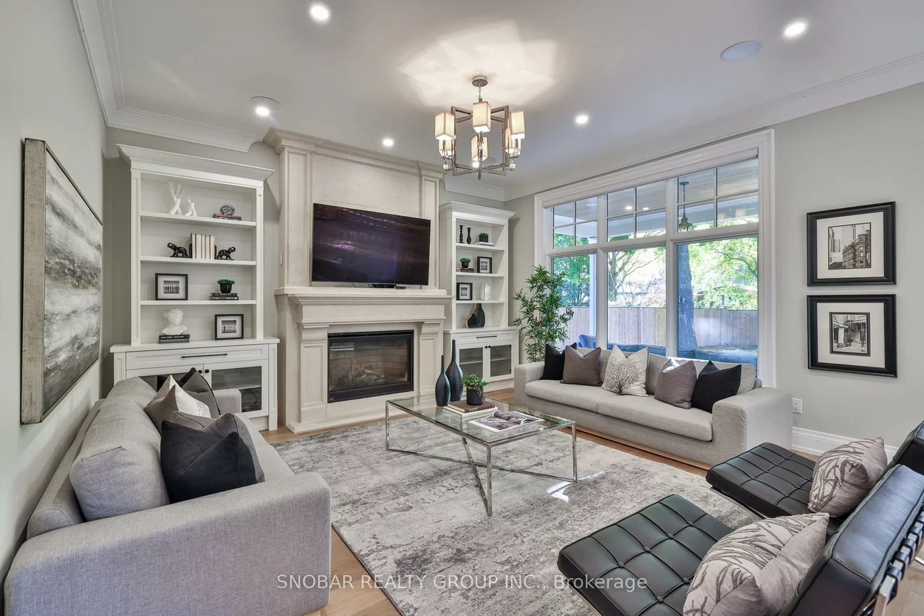 468, Winston, 1020 - WO West, Oakville