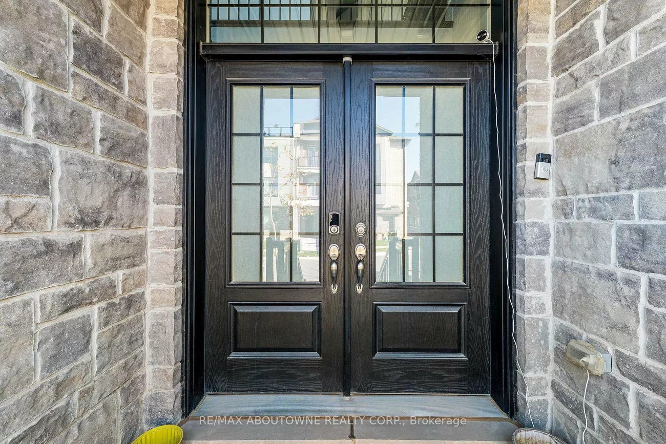 3002, Duggan, 1010 - JM Joshua Meadows, Oakville