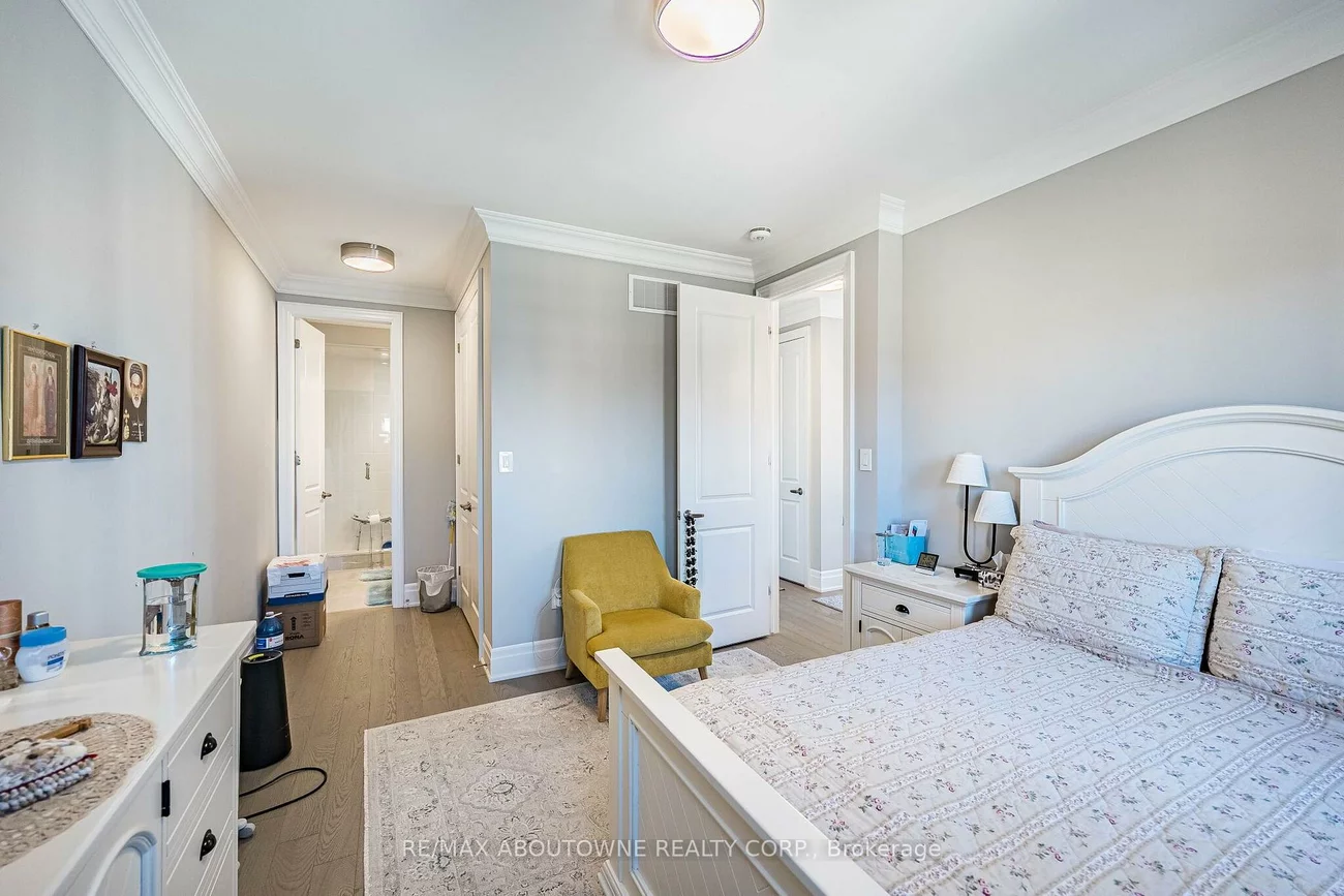 3002, Duggan, 1010 - JM Joshua Meadows, Oakville