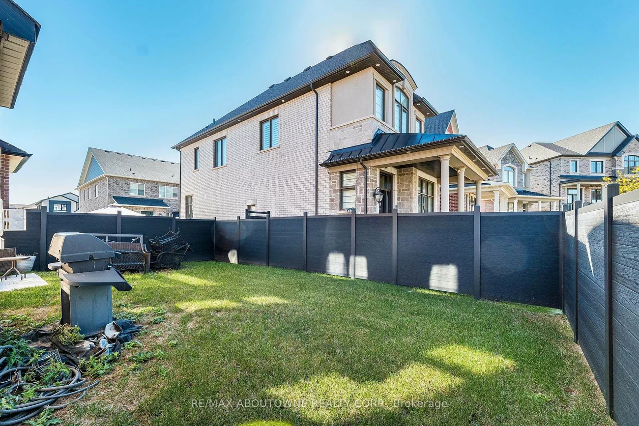 3002, Duggan, 1010 - JM Joshua Meadows, Oakville