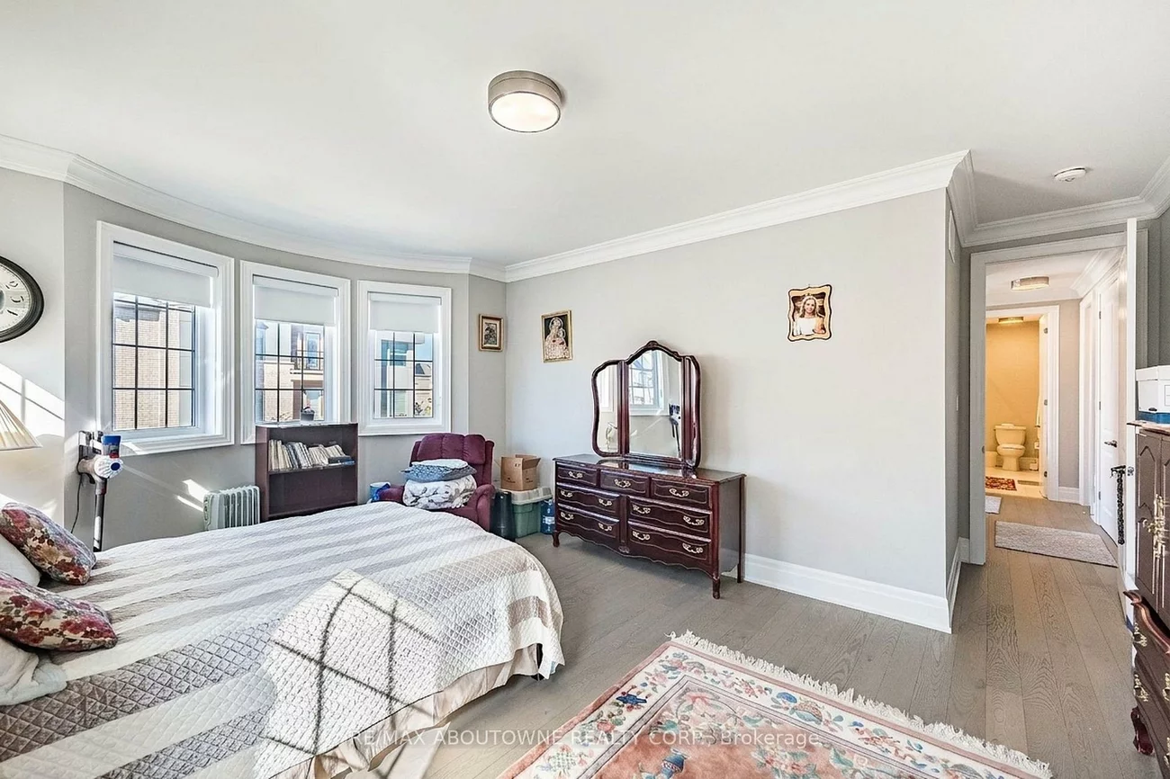 3002, Duggan, 1010 - JM Joshua Meadows, Oakville