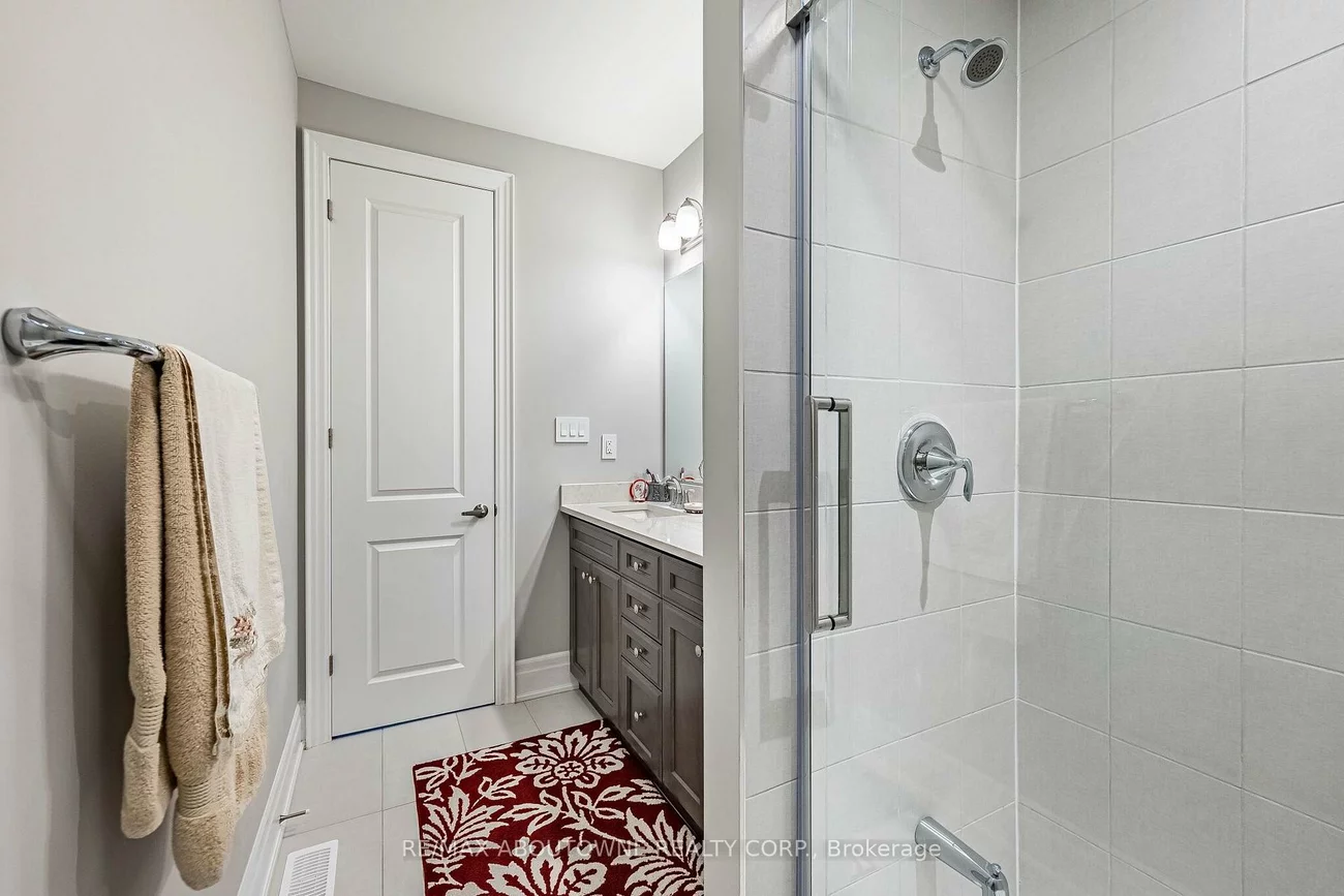 3002, Duggan, 1010 - JM Joshua Meadows, Oakville