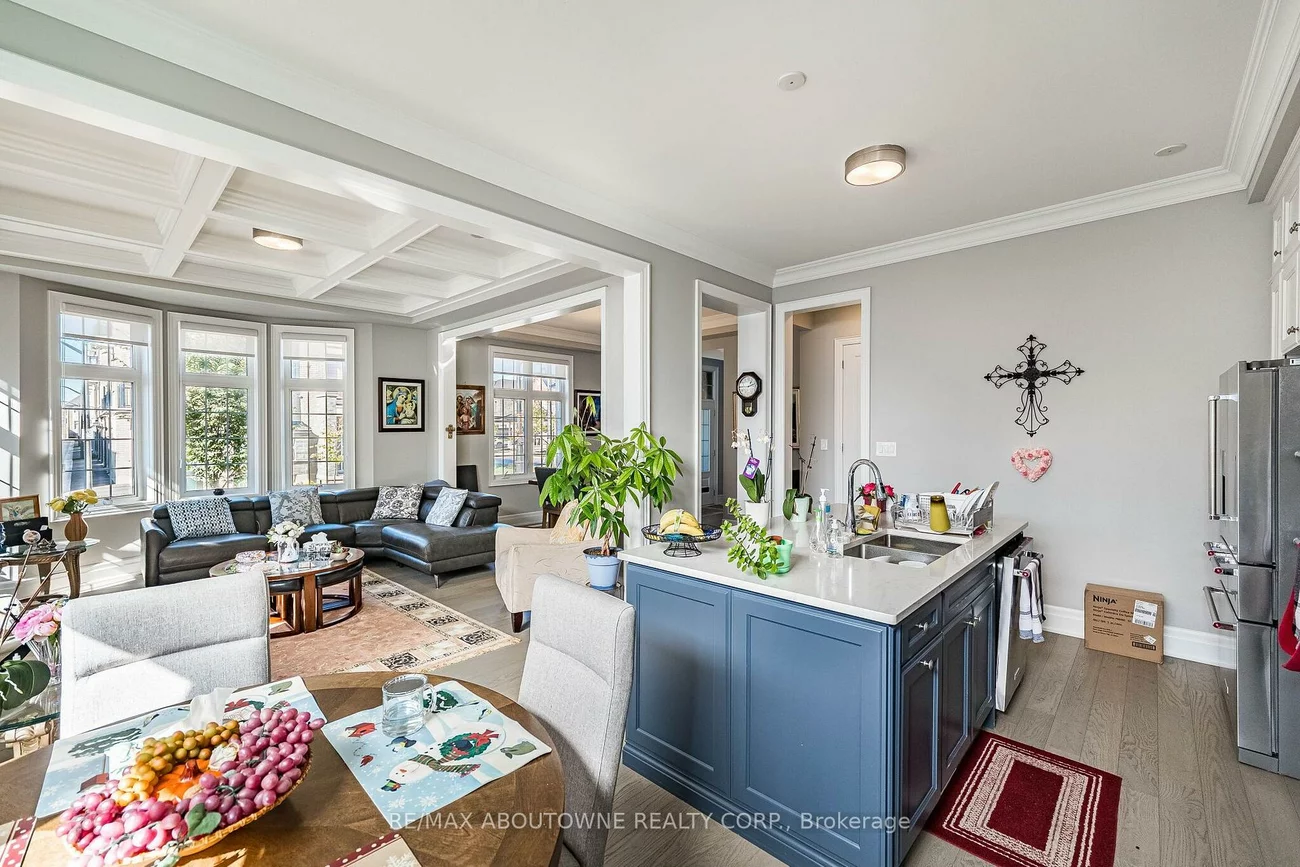 3002, Duggan, 1010 - JM Joshua Meadows, Oakville