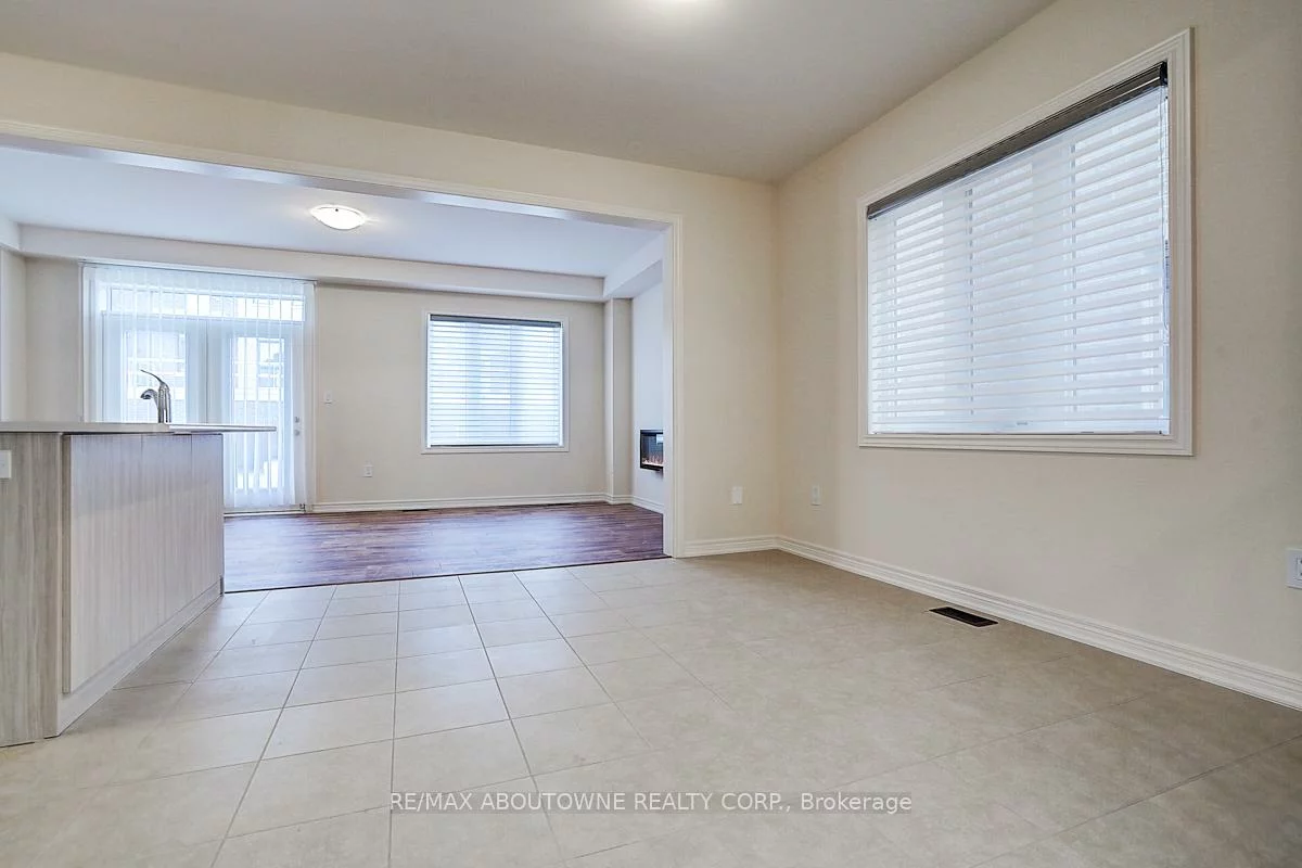 3175, Crystal, 1008 - GO Glenorchy, Oakville