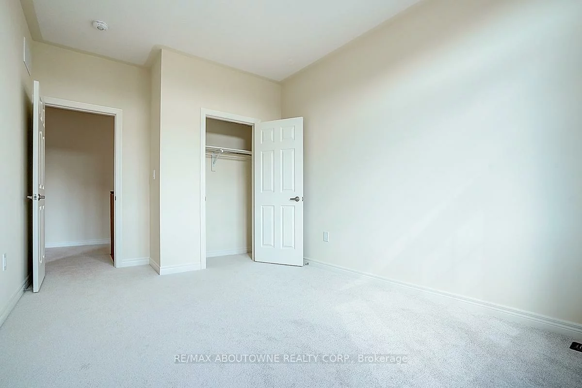 3175, Crystal, 1008 - GO Glenorchy, Oakville