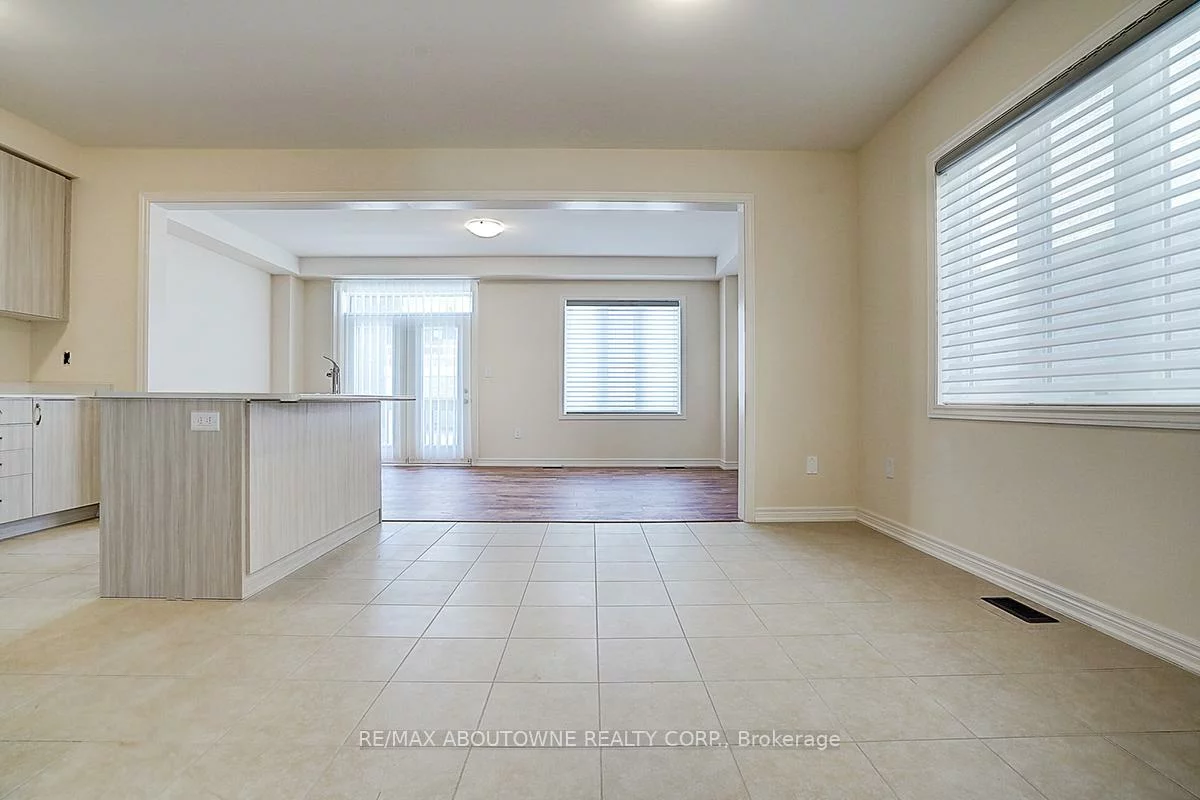 3175, Crystal, 1008 - GO Glenorchy, Oakville