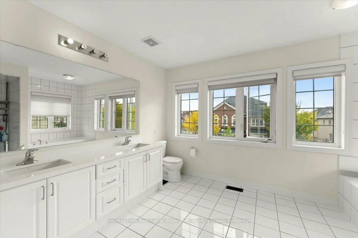 449, George Ryan, 1010 - JM Joshua Meadows, Oakville